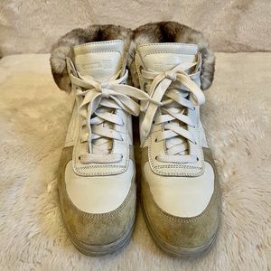 Chanel white and fur sneaker 38
